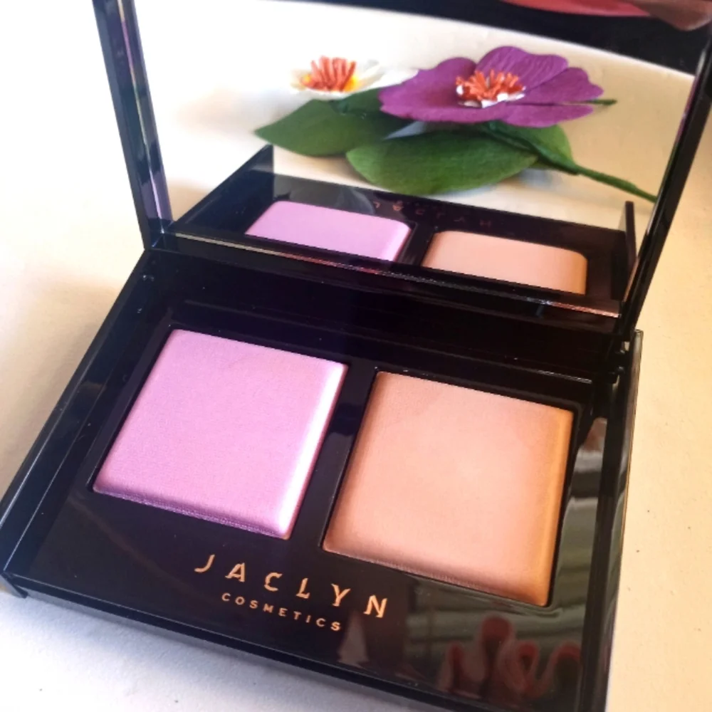 GAVE AS FREE GIFT W ORDER 🎁BNIB》Jaclyn Cosmetics Bronze & Blushing Duo